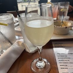 Garretts Restaurant and Bar - White wine