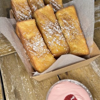 Auria Coffee - Desserts Near Me - Buena Park, California Auria Coffee - Desserts Near Me - Buena Park, California