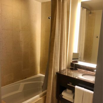 Hyatt At Olive 8 - Vibrant bath backlighting - Hotels Near Me - Seattle, Washington Hyatt At Olive 8 - Vibrant bath backlighting - Hotels Near Me - Seattle, Washington