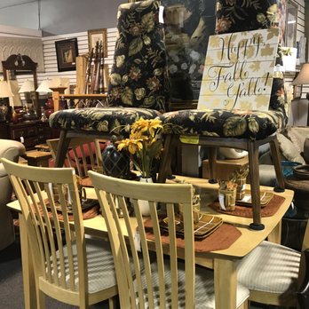 Revive Consignment - Used, Vintage & Consignment Near Me - Smyrna, Georgia Revive Consignment - Used, Vintage & Consignment Near Me - Smyrna, Georgia