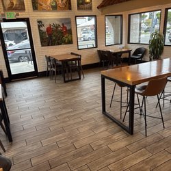 Tierra Mia Coffee - Empty seats