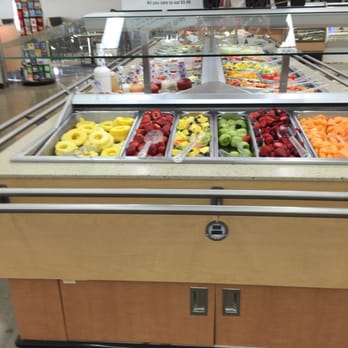 Hy-Vee - Couldn't pass up this salad bar! - Grocery Near Me - Sioux City, Iowa Hy-Vee - Couldn't pass up this salad bar! - Grocery Near Me - Sioux City, Iowa