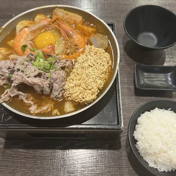 Red Flame - House Special Hot Pot - Hot Pot Near Me - Westminster, California