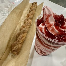Churro and strawberry sundae
