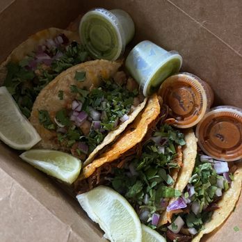 Torta Truck - Pollo asado, birria, and pork tacos - Tacos Near Me - Jersey City, New Jersey