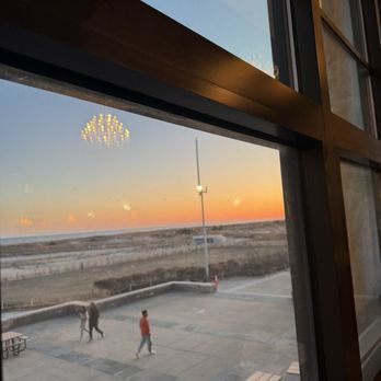 Gatsby on the Ocean - American Near Me - Wantagh, New York
