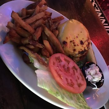 The Kettle Black - Burger and fries - Chicken Wings Near Me - Brooklyn, New York