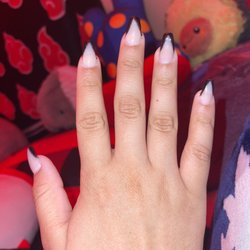 Pretty Nails - Acrylic (medium) gel manicure with glitter $60. *Zoom in to see the glitter*