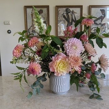 Untethered Flowers - Floral Designers Near Me