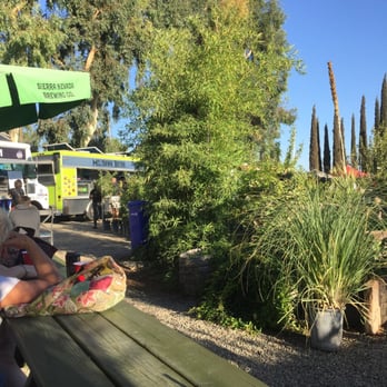 Meltdown Bistro - Gazebo gardens - Food Trucks Near Me - Clovis, California Meltdown Bistro - Gazebo gardens - Food Trucks Near Me - Clovis, California