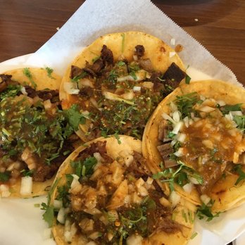La Parrilla Taqueria - Mexican Near Me - Atascadero, California