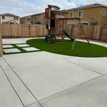 QV Landscaping & Maintenance - Cement and artificial grass - Masonry/Concrete Near Me - Elk Grove, California QV Landscaping & Maintenance - Cement and artificial grass - Masonry/Concrete Near Me - Elk Grove, California