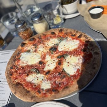 Spoonwood Brewing - Margherita pizza - Pizza Near Me - Pittsburgh, Pennsylvania Spoonwood Brewing - Margherita pizza - Pizza Near Me - Pittsburgh, Pennsylvania