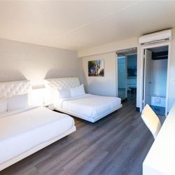 The Clarendon Hotel and Spa - Double Queen Guest Room