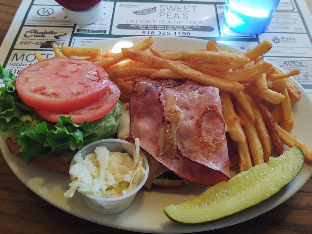 SWEET PEA’S HILLSDALE COUNTRY DINER 9276 NY22, Hillsdale, New York