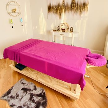Royal Thai Wellness Massage - Massage Therapy Near Me - Chicago, Illinois Royal Thai Wellness Massage - Massage Therapy Near Me - Chicago, Illinois