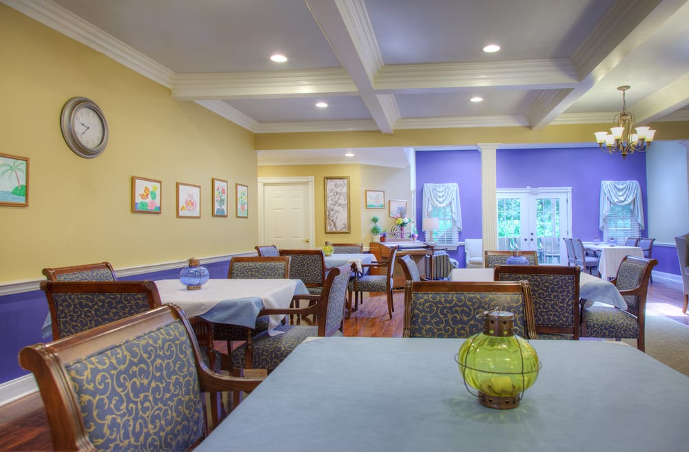 FOX TRAIL MEMORY CARE LIVING AT WOODCLIFF LAKE 13 Photos 290