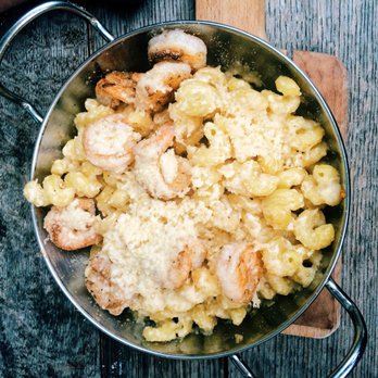 Doce Provisions - Mac and Cheese with shrimp - New American Near Me - Miami, Florida Doce Provisions - Mac and Cheese with shrimp - New American Near Me - Miami, Florida