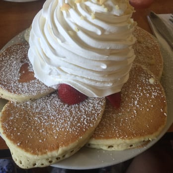 Eggs 'n Things - Huge portions - Breakfast & Brunch Near Me - Honolulu, Hawaii Eggs 'n Things - Huge portions - Breakfast & Brunch Near Me - Honolulu, Hawaii