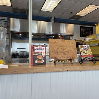 Happy Belly Burgers - Interior - Burgers Near Me - Oakridge, Oregon Happy Belly Burgers - Interior - Burgers Near Me - Oakridge, Oregon