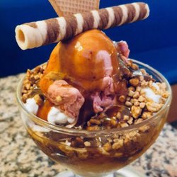 Eiscafé Brazil - Karamellbecher