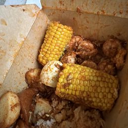 Daddy's Shrimp Bowl Daddy Sauce (Mix of Garlic Butter & Cajun Sauce) Corn on the Cob (2 PC) Hard Boiled Egg (1 EA)
