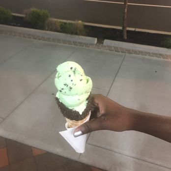 Magic Fountain Union Creamery - Ice Cream & Frozen Yogurt Near Me - Union, New Jersey Magic Fountain Union Creamery - Ice Cream & Frozen Yogurt Near Me - Union, New Jersey