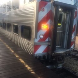 Metra 83rd St & Avalon Park