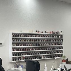 Luk Nails & Spa - So many choices!