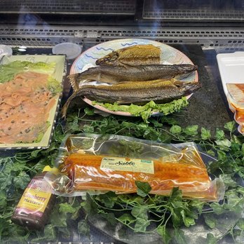 Milton's - Take out counter - Delis Near Me - Del Mar, California Milton's - Take out counter - Delis Near Me - Del Mar, California