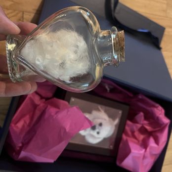 Small Paws Cremations - Beautiful keepsake of our Joey and her hair - Pet Cremation Services Near Me - Los Angeles, California