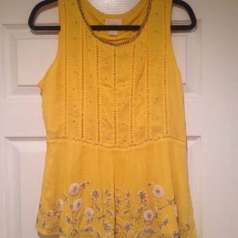 Anthropologie - Beautiful hand beaded Maeve blouse originally $150, got it for $20! - Women's Clothing Near Me - Thousand Oaks, California Anthropologie - Beautiful hand beaded Maeve blouse originally $150, got it for $20! - Women's Clothing Near Me - Thousand Oaks, California