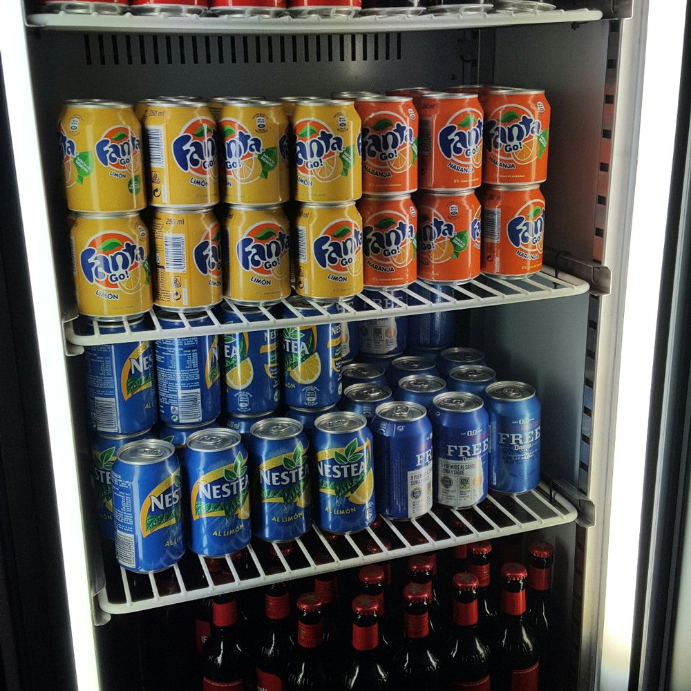 VIP Lounge - Sodas and one beer choice, Estrella - Airport Lounges Near Me - El Prat de Llobregat, B