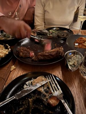 Vinyl Steakhouse by null