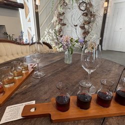 Lovingston Winery