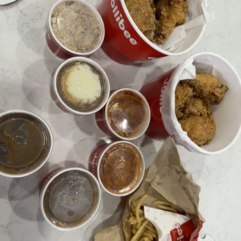Jollibee - Chicken Shop Near Me - Jamaica, New York
