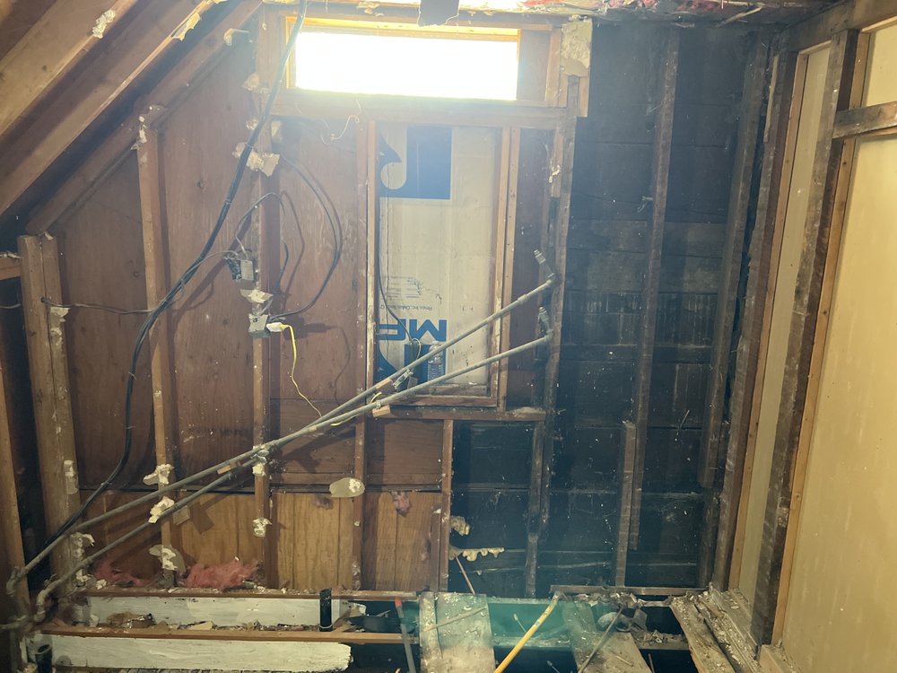 Slide of Deric General Contracting plumbing