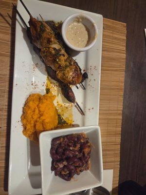 Chateau Rouge by null