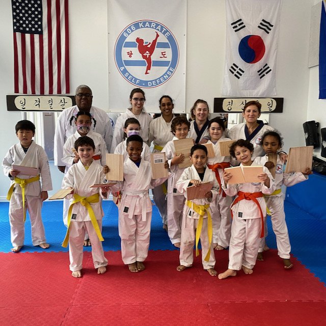 606 KARATE & SELFDEFENSE Updated September 2024 55 Photos 5307 S Hyde Park Blvd, Chicago