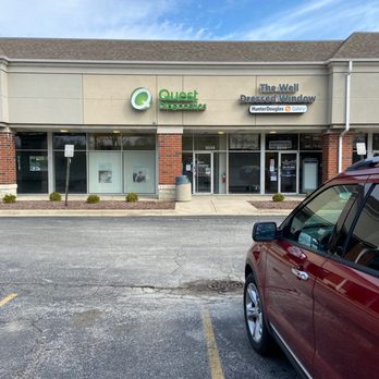Quest Diagnostics - Donna the best blood draw nurse in the area Orland Park Illinois - Laboratory Testing Near Me - Orland Park, Illinois