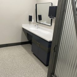 Back 40 BBQ & Bakery - Restrooms