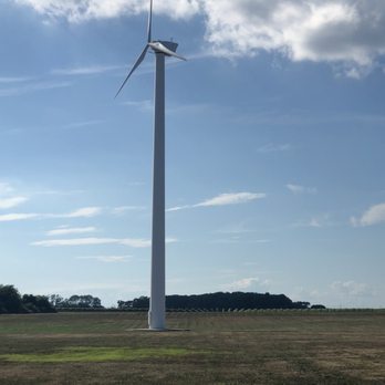 Pindar Vineyards - Wind turbine - Wineries Near Me - Peconic, New York Pindar Vineyards - Wind turbine - Wineries Near Me - Peconic, New York