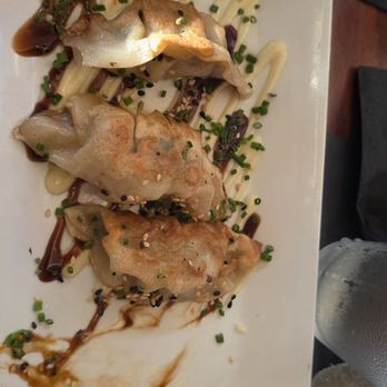 Bridges Restaurant - Chicken Lemongrass Potstickers You get 5 - Bars Near Me - Grasonville, Maryland