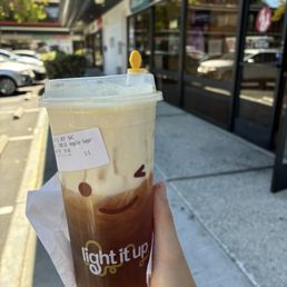 A2. Cold Black Tea with Salted Cheese