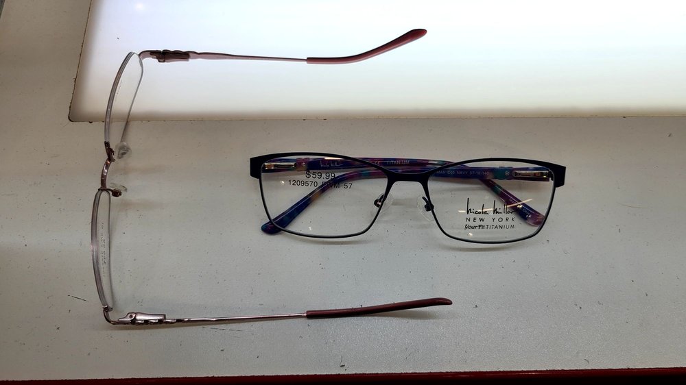 COSTCO OPTICAL Updated October 2024 20 Reviews 801 S Pavilion