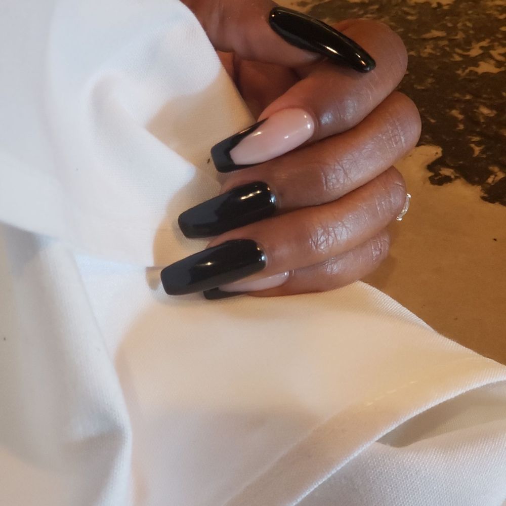 Shine Nail Spa and Lounge - Freestyle Design by Ms. Annie..... - Nail Salons Near Me - Dallas, Texas