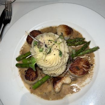 Shadowbrook - American Near Me - Capitola, California