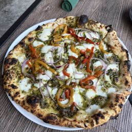 pesto pizza