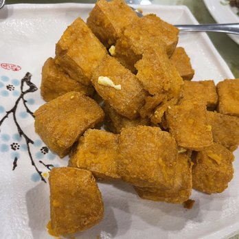 Farmhouse Restaurant - Deep fried tofu with salted egg - Chinese Near Me - Brooklyn, New York Farmhouse Restaurant - Deep fried tofu with salted egg - Chinese Near Me - Brooklyn, New York