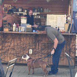The Hidden Kitchen - Pet friendly and delicious!